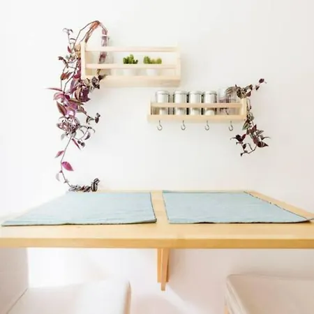 Apartment Of 52 Sqm With Free Parking