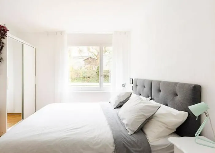 Spacious 52 Sqm Cozy Flat - Free Parking - 10 Min To Old Town